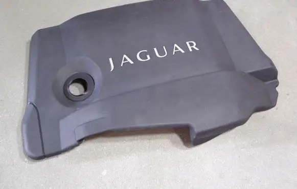 Jaguar XF X250 Engine cover (trim)