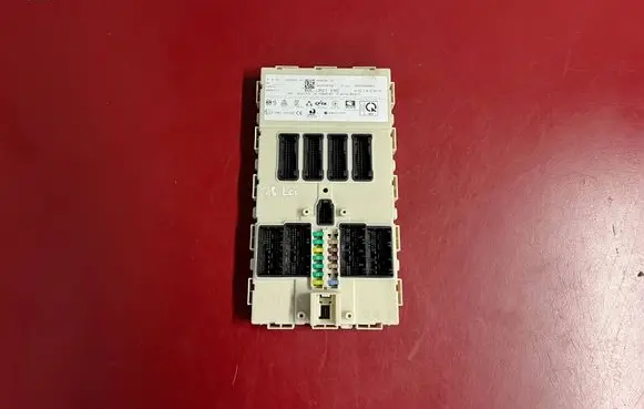 BMW X1 F48 F49 Central body control module 5A20555 61355A20555