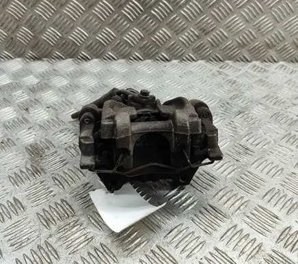 Volkswagen Golf VII Rear brake caliper 5Q0615124 5Q0615406DB