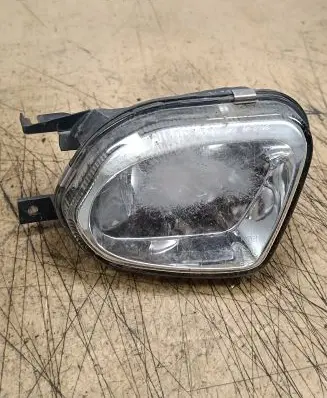 Mercedes-Benz E W211 Front fog light 1NB00827501