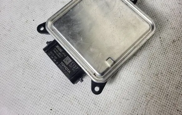 Toyota C-HR II LED ballast control module 89907F4120 319008A077 3TMB012706027