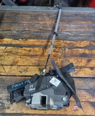 Ford Focus Rear door lock BM5AA26412AF 921764105