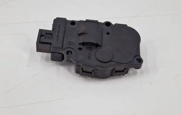 Mini One - Cooper F56 F55 Air flap motor/actuator 412650750