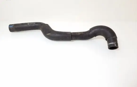 Mazda CX-7 Engine coolant pipe/hose