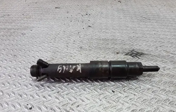 Volkswagen Caddy Fuel injector 028130203F 0432193600