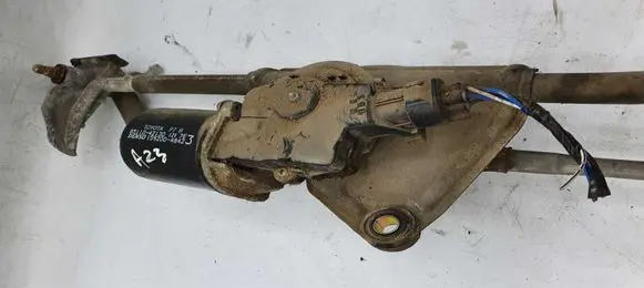 Toyota RAV 4 (XA20) Front wiper linkage and motor 8511042130 1592004842