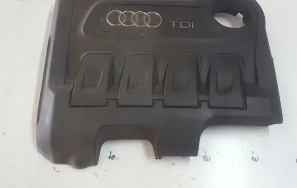 Audi Q3 8U Engine cover (trim)