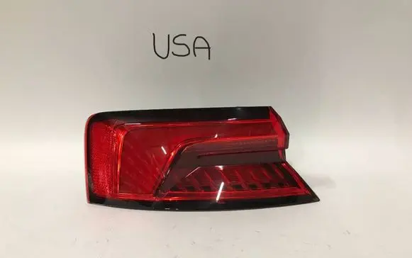 Audi A5 Rear/tail lights 8W6945091E