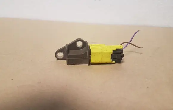 Audi A6 S6 C6 4F Airbag deployment crash/impact sensor 1K0909606