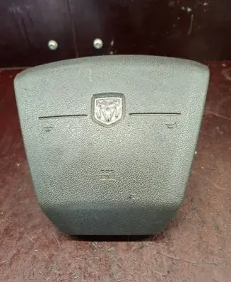 Steering wheel airbag