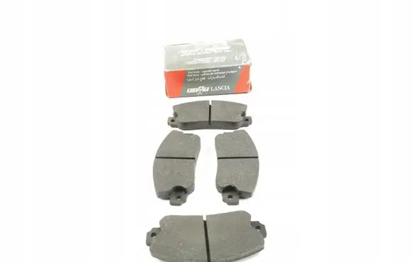 Fiat 500E Brake pads (front) 9938109
