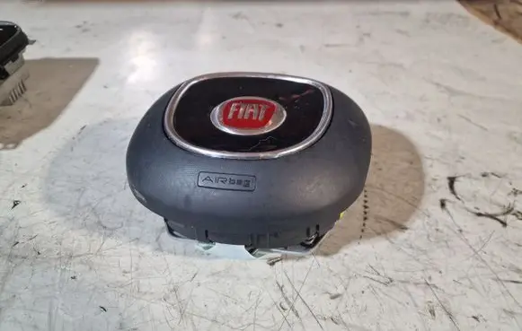 Fiat 500L Steering wheel airbag 07355766520