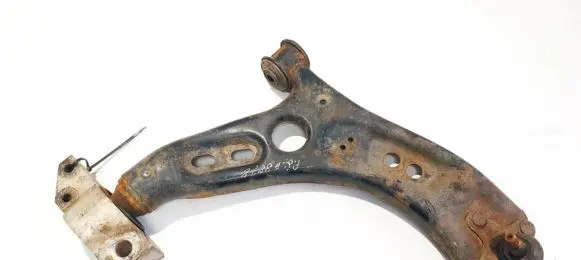 Volkswagen Golf V Front lower control arm/wishbone