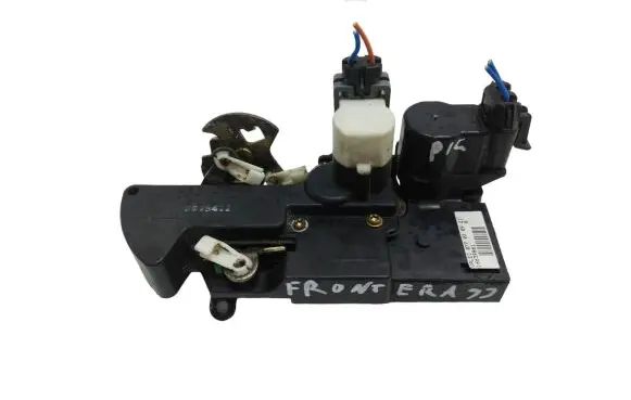 Opel Frontera B Front door lock 16639861