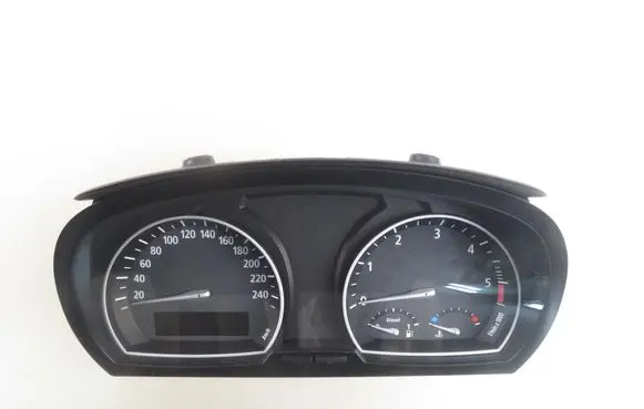 BMW X3 E83 Speedometer (instrument cluster) 3448323