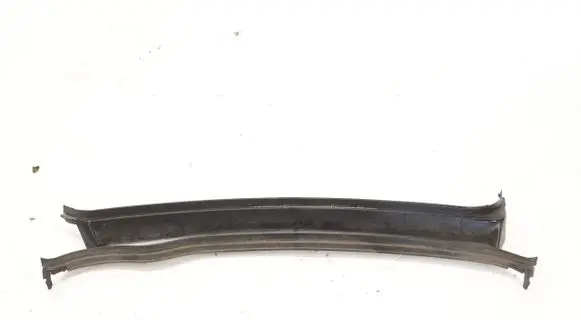 Mercedes-Benz E W124 Wiper trim 1246200778