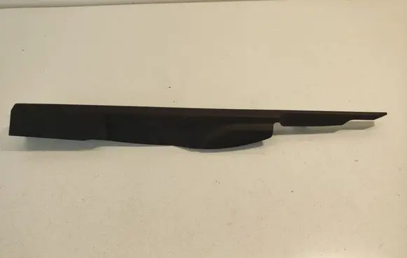 Nissan Qashqai+2 Fender end trim 66898JD000