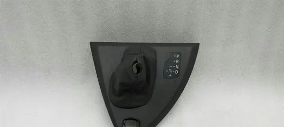 BMW 6 E63 E64 Gear lever shifter trim leather/knob 7111393