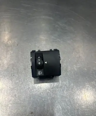 Light switch