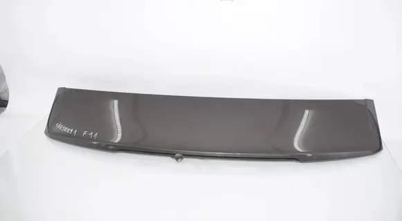 Tailgate/trunk spoiler
