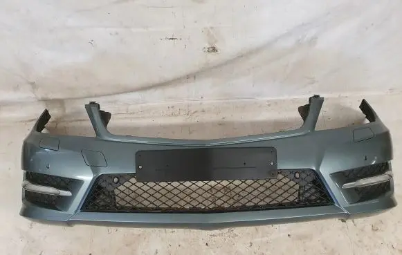 Mercedes-Benz C W204 Front bumper