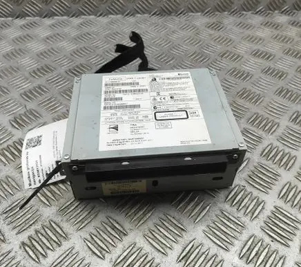 Volvo V40 Cross country Radio/CD/DVD/GPS head unit CF6N18C815AA 31396096