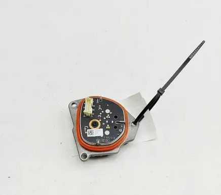 Land Rover Range Rover Evoque L551 LED ballast control module 90157835E B121584C