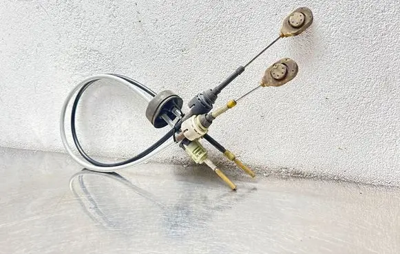 Opel Meriva A Gear shift cable linkage 24461921119R
