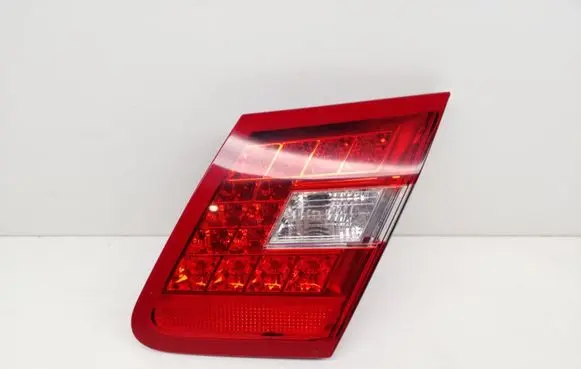 Mercedes-Benz E W212 Tailgate rear/tail lights A2128200864