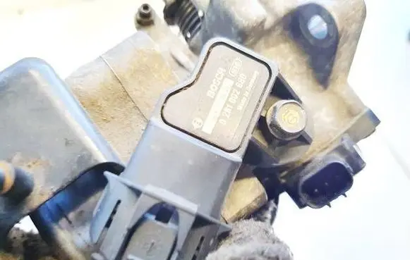 Honda Civic Air pressure sensor 0281002680