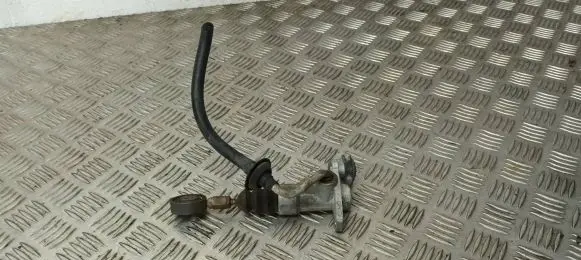 Audi A4 S4 B5 8D Clutch master cylinder 8D1721401