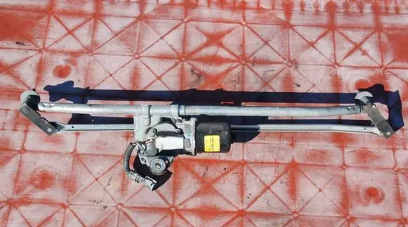 Iveco Daily 4th gen Front wiper linkage and motor 120KM