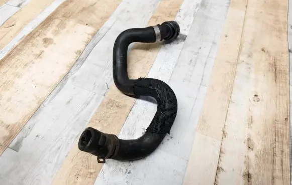 BMW 5 F10 F11 Engine coolant pipe/hose 9170347
