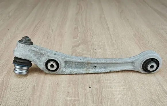 Audi Q5 SQ5 8R Front lower control arm/wishbone 8K0407155C