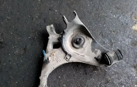 Audi A4 S4 B7 8E 8H Rear upper control arm/wishbone