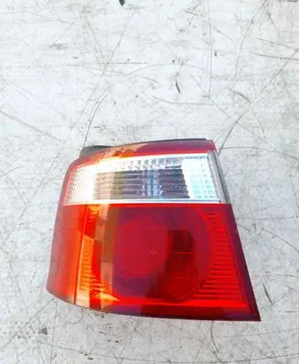 KIA Carens I Rear/tail lights 0K2JB51160
