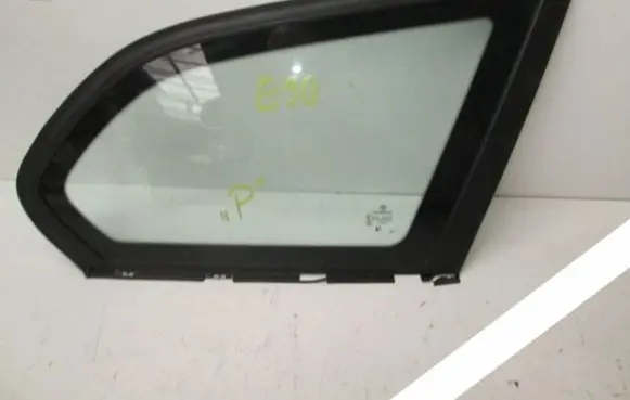 BMW 3 E90 E91 Rear side window 730611