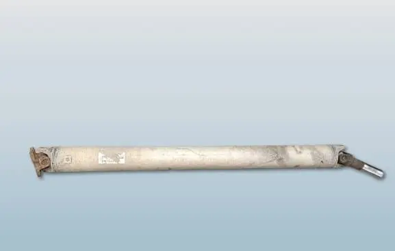 Nissan Navara D40 Middle center prop shaft 37300EB401