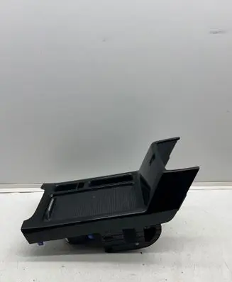 KIA Ceed Cup holder 84620J7900 84698J7900