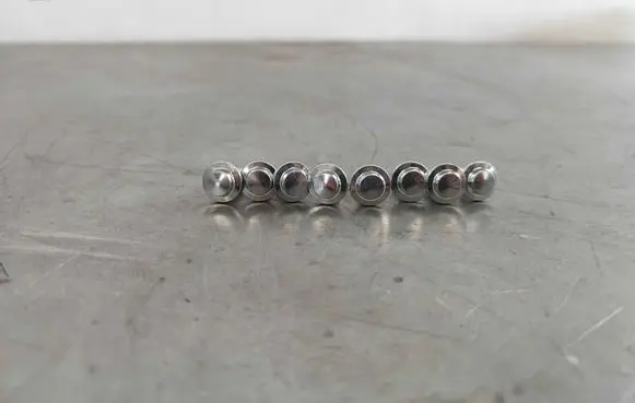 Nuts/bolts