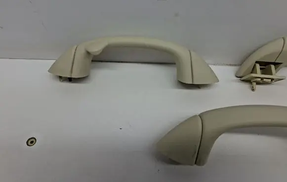 Mini One - Cooper Clubman R55 A set of handles for the ceiling 