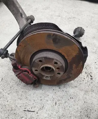 BMW X5 F15 Front wheel hub spindle knuckle 6869870