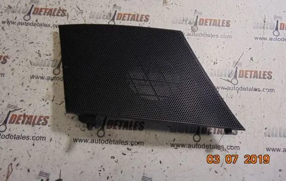 Toyota Prius (XW30) Front door speaker cover trim 5547247020