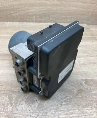 BMW 5 E60 E61 ABS Pump 6777797 0265236020