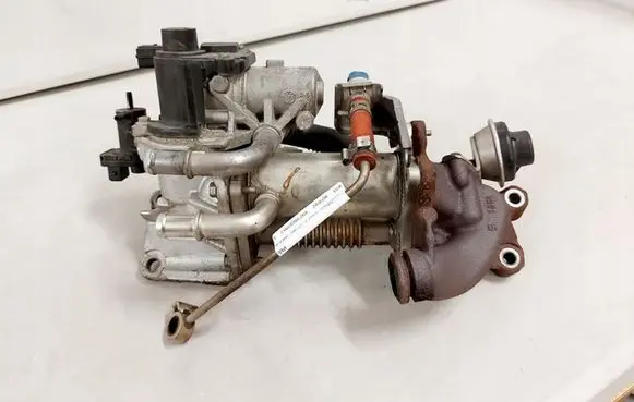 Renault Scenic II - Grand scenic II EGR valve 70036814
