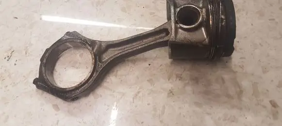 Audi A6 S6 C5 4B Piston with connecting rod
