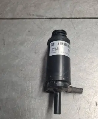 Mercedes-Benz Sprinter W906 Windscreen/windshield washer pump A0008604826 1109449999