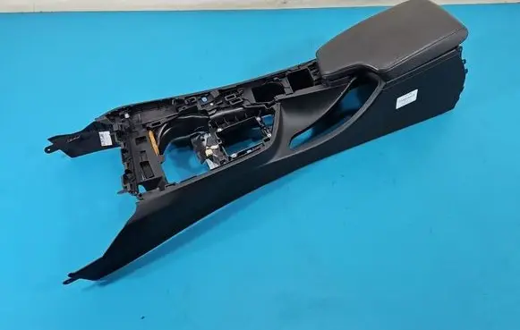BMW 3 GT F34 Armrest 9207357 IMPRK1539786