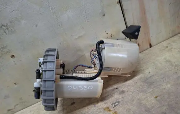 Fuel injection high pressure pump