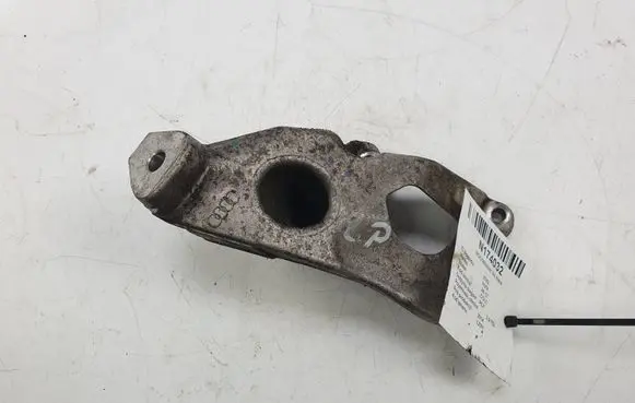 Audi A6 C7 Engine mounting bracket 8K0199307BE